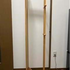 ハンガーラック付き姿見の画像