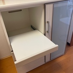 食器棚(受け渡し決定)の画像