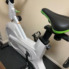 FITBOX スピンバイク | フィットネスバイク WHITEの画像