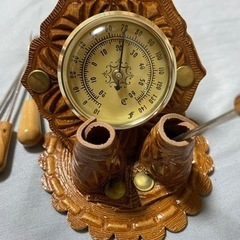 新品 スペイン コルドバ購入 革小物 伝統工芸品 メルヤン 温度計 デザートピック 写真立ての画像