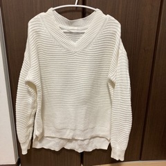 GU 長袖ニット