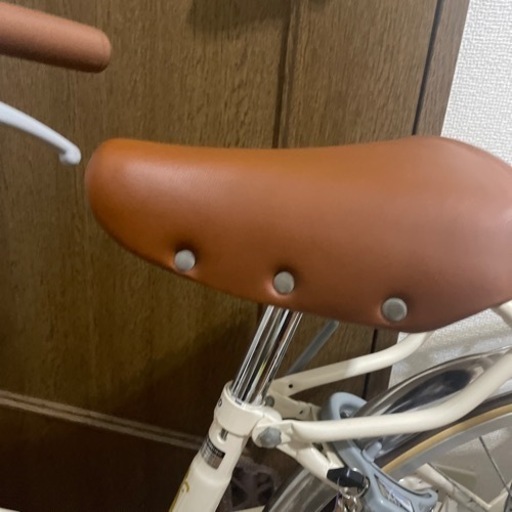 【決定致しました】子ども用自転車　アンティークホワイト　女の子20インチ