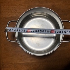 ステンレス両手鍋（20㎝•蓋無し•厚底）