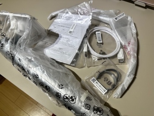 LG製　27インチ 4Kディスプレイ