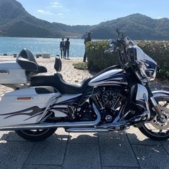 2016年式　FLHXSE CVO