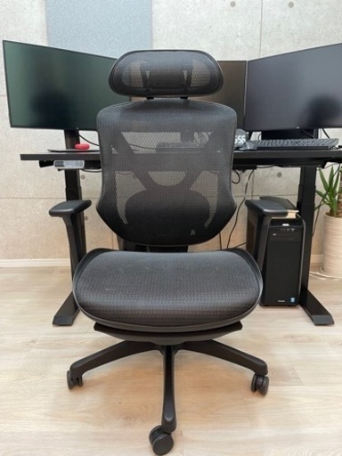 ニトリ　リクライニングワークチェア(フォリスト フットレスト付き BK)