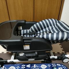 ハイローチェア、バウンサーの画像