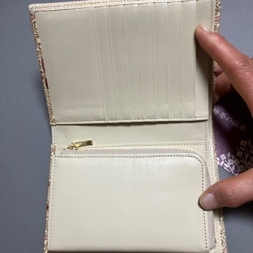 文庫革　二つ折り財布　新品