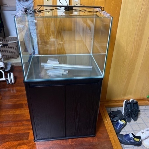 水槽売ります！再投稿 60センチ水槽セット
