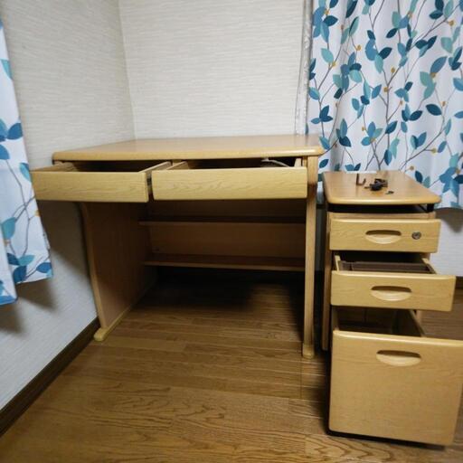 学習机　受け渡し予定者が決まりました