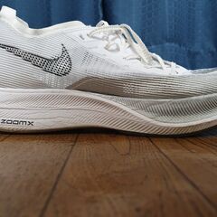 ナイキ ヴェイパーフライ 2 nike vaporfly nex...