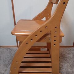 こども用学習イス　座高4段階　タイヤ付の画像