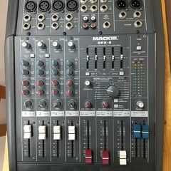 Mackie. DFX6 ミキサー　動作良好
