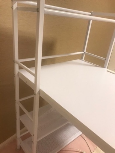 決まりました　コンセント付き　ラック付き　デスク　学習机　パソコンデスク