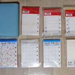 システム手帳　水色　リフィル　用紙　メモ　アドレス帳　週間予定表　月間予定表の画像