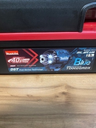 マキタ 最新型 インパクトドライバ TD002G本体  40V