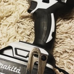 マキタインパクトドライバー新品未使用の画像
