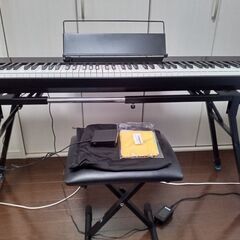 電子ピアノ&付属品