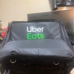 取引中     UberEATSの純正バックの画像