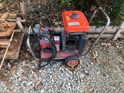 エンジン高圧洗浄機