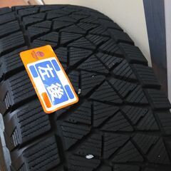 スバル  純正 17インチ 7J +48 100 5H アルミホイール 4本　 ブリヂストンブリザック225/60Ｒ17　の画像