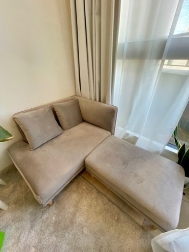 LOWYA コンパクトサイズの北欧カウチソファ