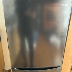 冷蔵庫　142L 2020年の画像