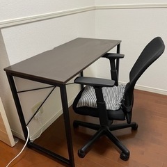 机と椅子セット　受け渡し予定者が決まりました