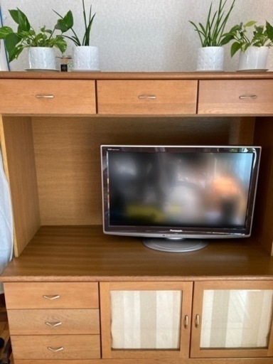 TV台