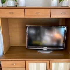 TV台の画像