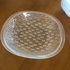 ガラスポール皿の画像