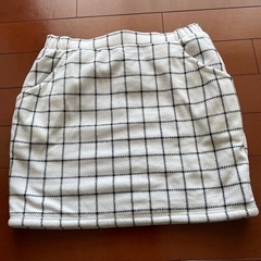 ユニクロ　防寒スカートの画像