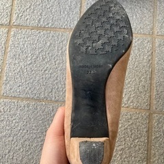 パンプス　22.5センチの画像