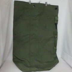◎米軍払下グッズ◎ 大容量 ２WAY 袋 / リュックサック （カーキ） [04-152]の画像
