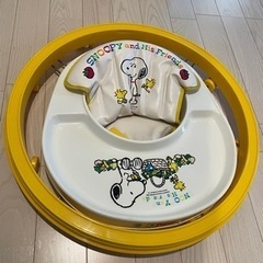 スヌーピー の歩行器の画像