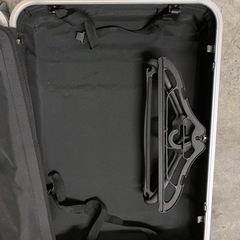 キャリー中古 R ZONE スーツケースの画像