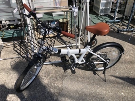 【リサイクルサービス八光　配達・設置OK】折りたたみ自転車 20インチ シマノ6段変速 カギ・ライト付 ARCHNESS 206-1B