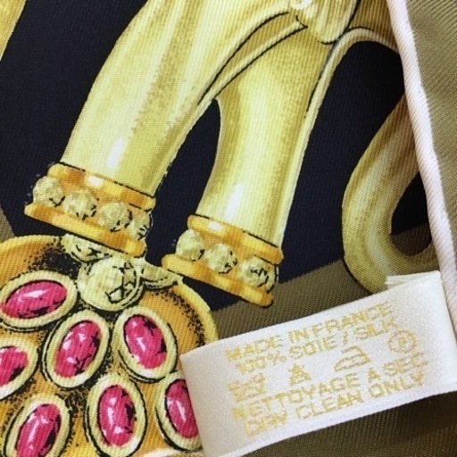 2000年製 カルティエシルクスカーフ  ゾウさん柄 美品