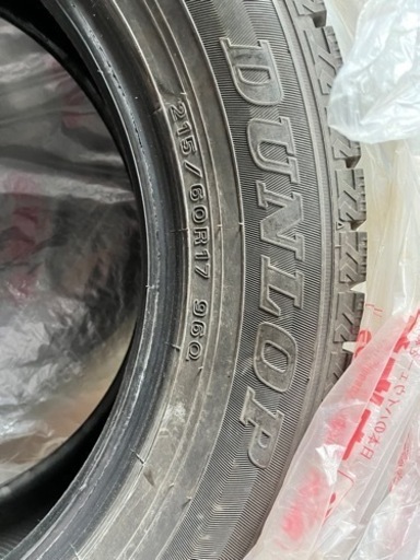 タイヤ、ホイール 215/60/17