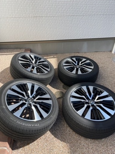 アルファード　純正タイヤ　ホイール