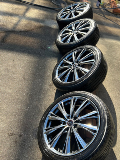 レオニス WX 18インチ 215/45R18