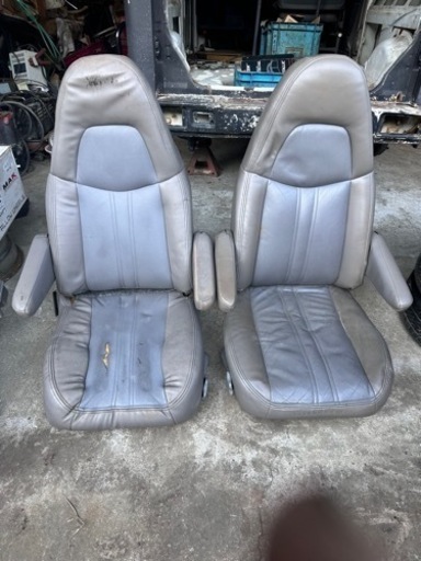 1995’Chevy Astro Front seats