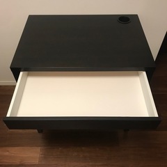 IKEA ミッケ　学習机　デスクの画像