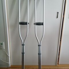  松葉杖　アズワン ナビス 適応身長(参考):157~178cm 軽量