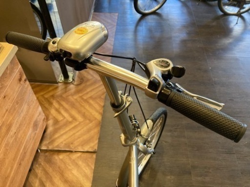 【DAHON metro 美品！】アルミフレーム　6段変速　20インチ折りたたみ自転車　シルバー