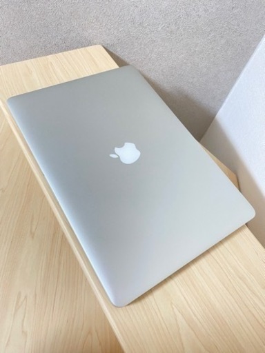 美品 Macbook Pro 4K/Windows 11/2021年Office付き。
