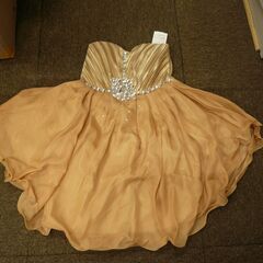 値引不可　お引取り限定　新品　ショート丈　フリーサイズドレス　【...