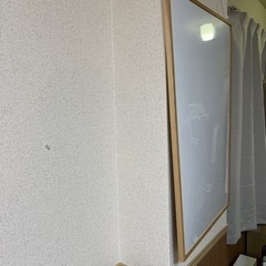 ホワイトボード×コルクボードの画像