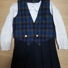 静ケ丘保育園　制服　保育園