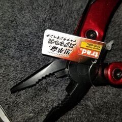 マルチペンチ　十徳ペンチ　携帯工具　新品の画像
